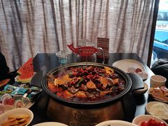 -辣尚瘾·烤鱼·新川菜(交大直营店)