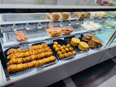 -白玉兰食品(中山公园龙之梦店)