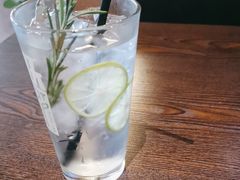 -瑞食酒馆 La Taverne Suisse