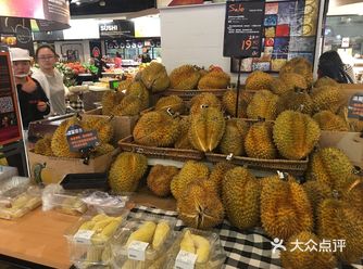 前几天在Ole公众号上预定的榴莲 99元一个4、5斤