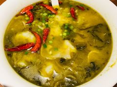 酸菜巴沙鱼-渝是乎酸菜鱼(龙旗购物中心店)