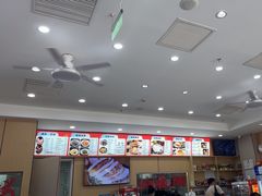 -秦香陕西食府(华贸天地店)