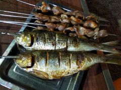 -瑞杰烧烤店·24小时营业(山东路店)