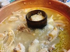 -朴小妹人参鸡汤火锅(长白山万达店)