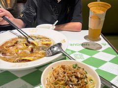 -渔语鱼新川菜Bistro(万象天地店)
