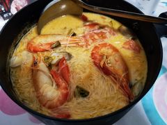 冬阴功-大头虾越式风味餐厅(光明广场店)