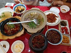 -冯烫烫跷脚牛肉·川菜小馆(武胜西街店)
