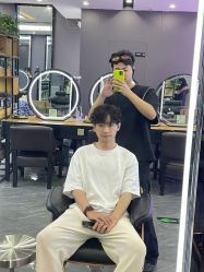 -藤野造型烫染·漂发