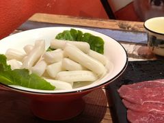 -虾弄弄海派小龙虾·牛羊蝎子火锅