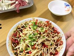 -苗侗地道红酸.酸汤鱼·酸汤牛肉