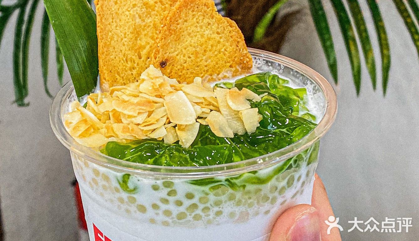 夏威夷风椰子饮品店太可爱了！！一万个忍不住分享🙈🙈🙈