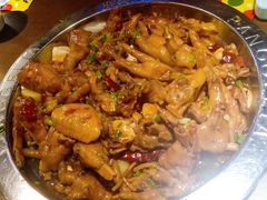 鸡翅煲-胖哥俩肉蟹煲(来福士店)