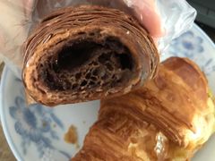 黑松露生巧可颂-喜茶(中山利和新地店)