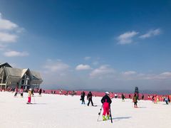 -鳌山滑雪度假区