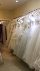 -艾米婚纱&婚礼策划