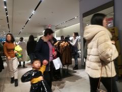 -ZARA(万达广场二七店)