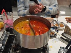 -金马门国际美食百汇(珞喻路店)
