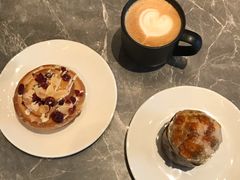 某日早饭一角-星巴克臻选(南京艾尚天地店)