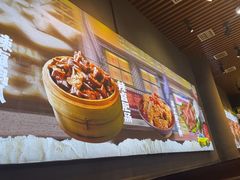 -卤校长老火锅(杨家坪直营店)