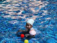 -泉城欧乐堡戏水湾艺术养生温泉