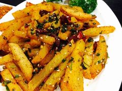 -菌海森林·非遗野生菌火锅(西山区滇池路摩根道店)