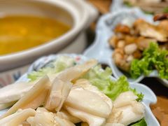 -菌彩云南野生菌火锅(万达广场店)