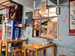 -刘二姐肥肠米粉(总店)