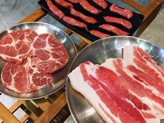 -哈哈碳都·牛肋条无限自助烤肉(台江万达店)