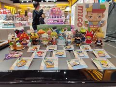 -泡泡玛特POPMART(上海环球港店)