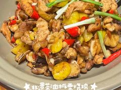 -绿草地·湘菜(7mall店)