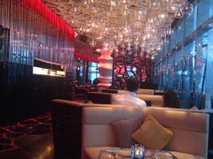 -OZONE 顶楼酒吧(香港丽思卡尔顿酒店)
