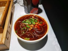 重庆地地道道的酸辣粉-雲蜀龙阁·金牌水煮鱼(方庄店)