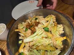 -爱碗亭·鲜炒湖南菜(壹城中心店)