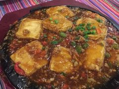 -香巴拉云南餐厅(华莱坞店)