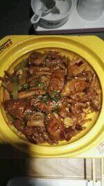 -多嘴肉蟹煲(万达店)