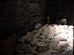 朱重八叫花鸡-罍+村卤菜摊(罍街店)