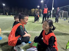 -中关村软件园智云足球场