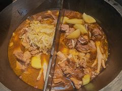 -鱼窝棚柴火铁锅炖(富山屯店)