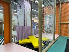 -快乐娃体能游乐园(冯村店)
