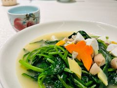 -维园悦谱·海派家常菜(乌鲁木齐南路店)