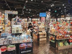 -酷乐潮玩(七宝领展广场店)