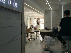 -小齐发型Star·Salon