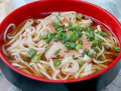 -岳四孃老面馆(四川师范大学狮子山校区桂苑店)