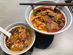 -粉吖吖·邵阳米粉(体育西路店)