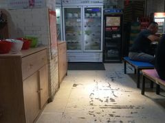 -成都玉林串串香火锅(三八店)