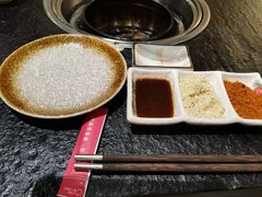 -虎焱炭火烧肉