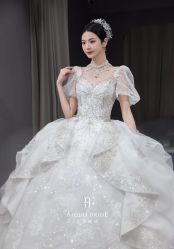 -艾朵婚纱