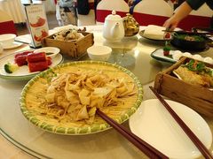 -颐东国宴大酒店