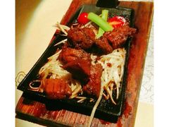 -穹六人间 people 6(岳阳路店)