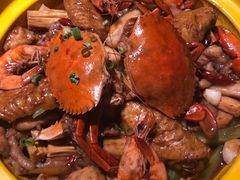 -多嘴肉蟹煲(万达店)